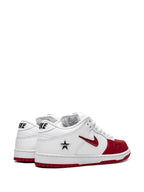X Supreme Sb Dunk Low Jewel Swoosh Red/White Sneakers