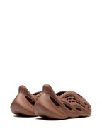 Yeezy Foam Runner Flax Sneakers