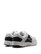 Zoom Vomero 5 White/Black Sneakers