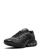 X Supreme Air Max Dn Black Sneakers