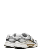 V5 Rnr Parachute Beige/Metallic Pewter Sneakers
