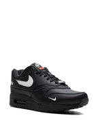X Supreme Air Max 1 87 Sp Black/White Sneakers
