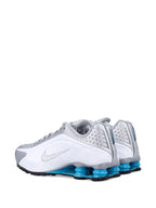 Shox R4 Sneakers