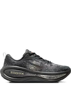 Vomero Plus Sneakers