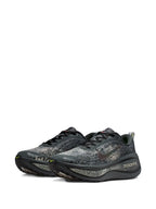 Vomero Plus Sneakers