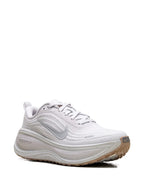 Vomero Plus Sneakers